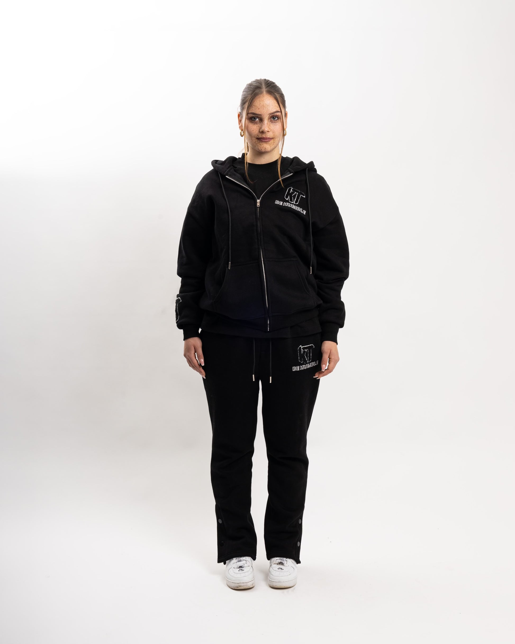 Black Zip-up Hoodie Flair Tracksuit. - KTbehumble 